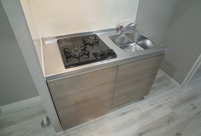 プレジール三山1階 内観