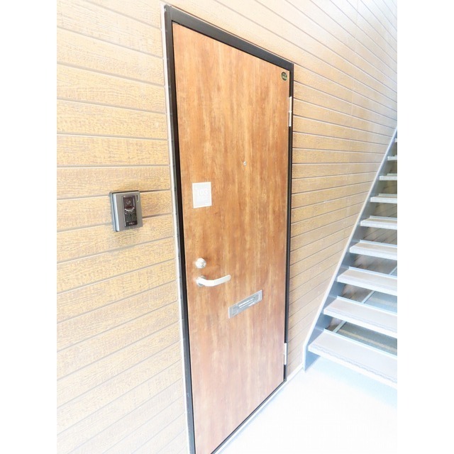 プロシード１０５５館202号室 同建物別部屋の参考画像