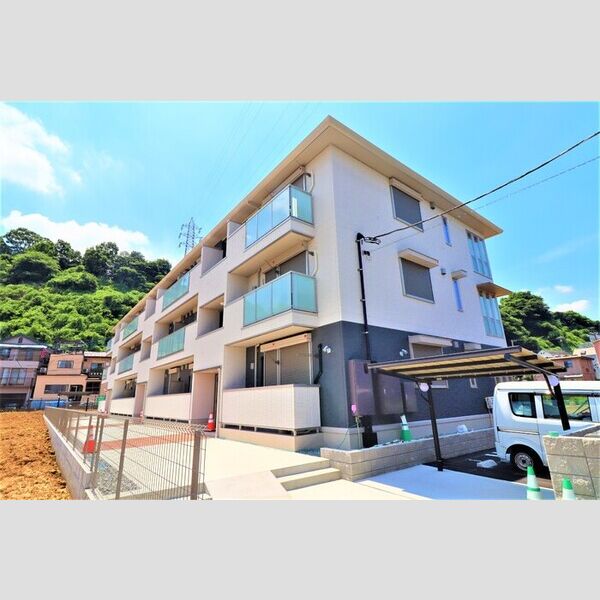 シャンポワールの外観画像