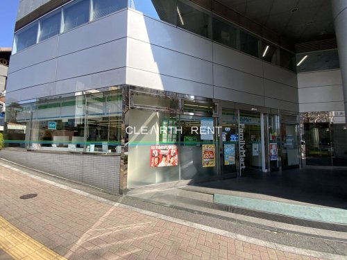菱和パレス護国寺駅前 【コンビニエンスストア】ファミリーマート 護国寺駅前店 まで172ｍ