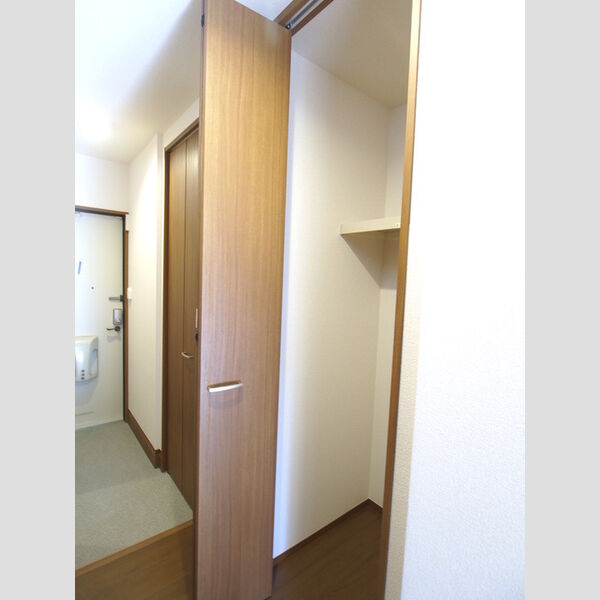 BRYANT PARK　D 収納