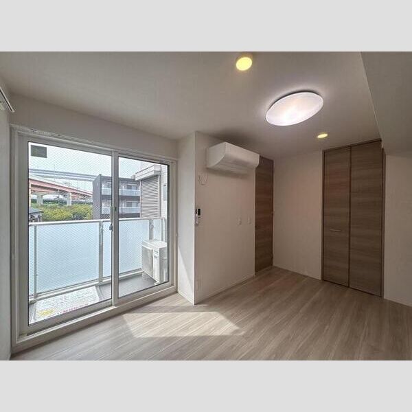 セレスティア扇Ⅴ303号室 洋室