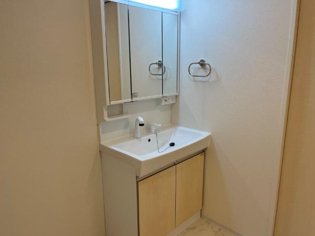 アイテラス所沢 洗髪洗面化粧台