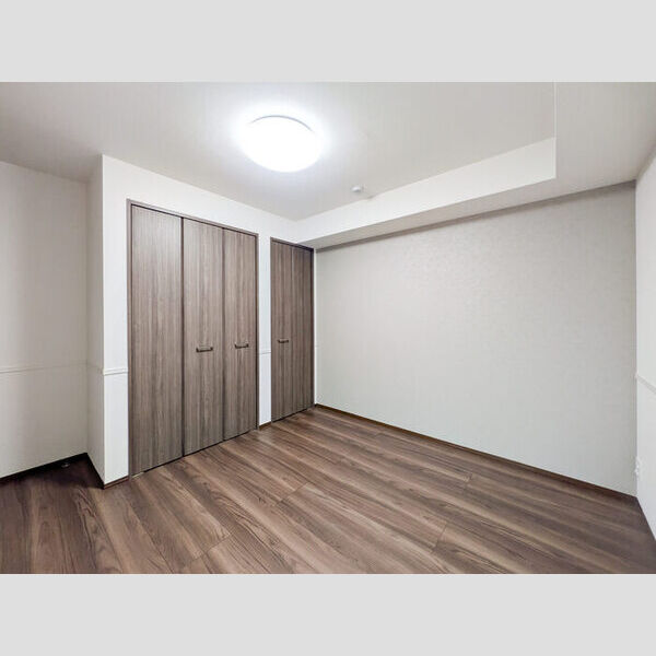 ノーブルパレス芝中田303号室 洋室