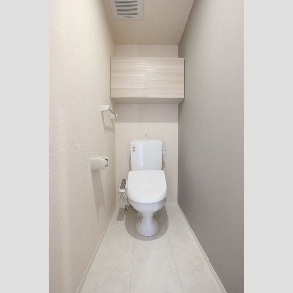 ソラーナ　フェリス 温水洗浄暖房便座