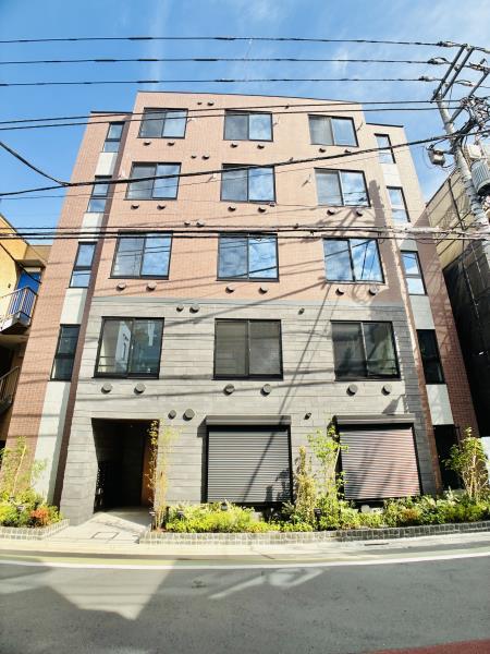 ＣＯＭＰＯＳＩＴＥ目黒鷹番2階 外観