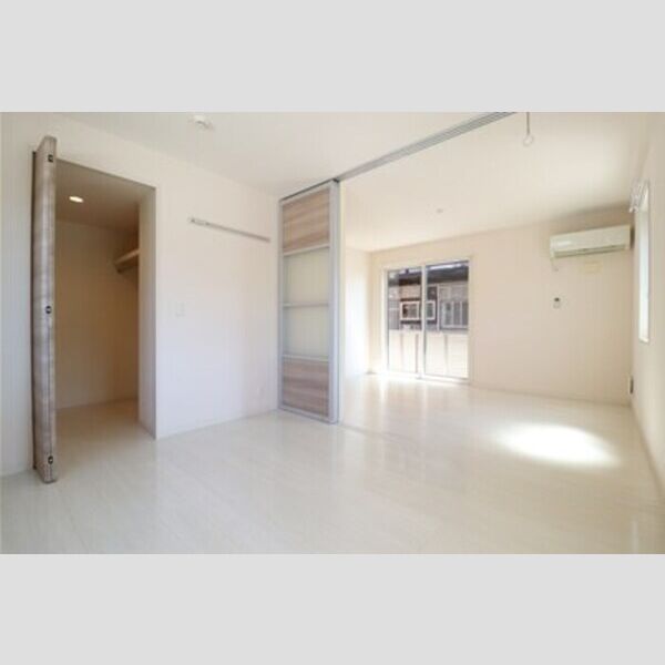 Azalea辻前　B101号室 洋室5.47帖