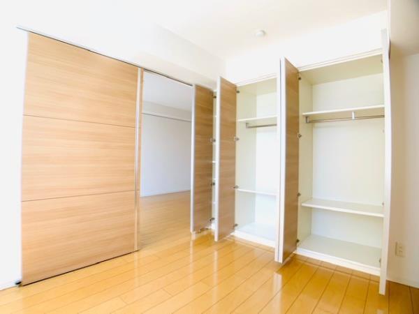 Ｂｒｉｌｌｉａ綱島ｉｄステーションフロント4階 リビング