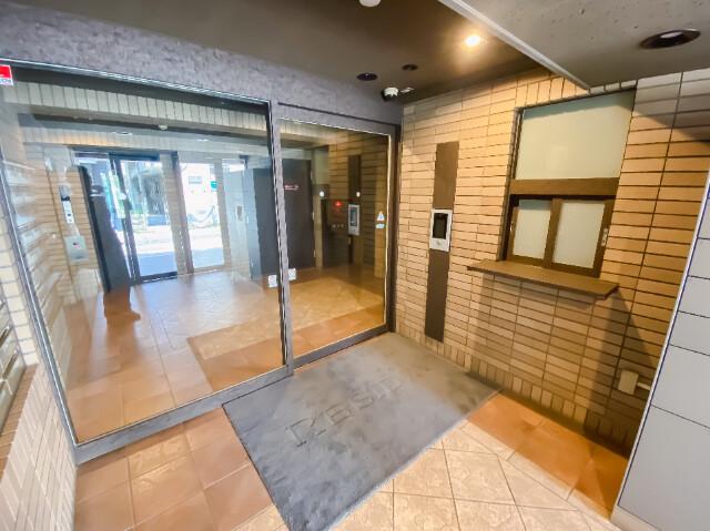 レジディア行徳 エントランス