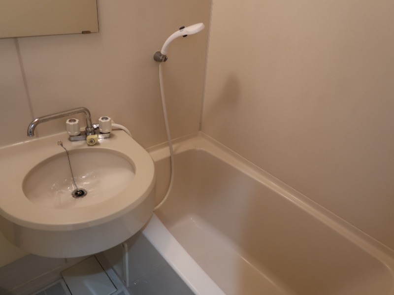 ドーム西川口2階 お風呂