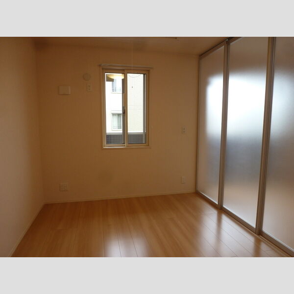 リヴェールⅡ106号室 洋室