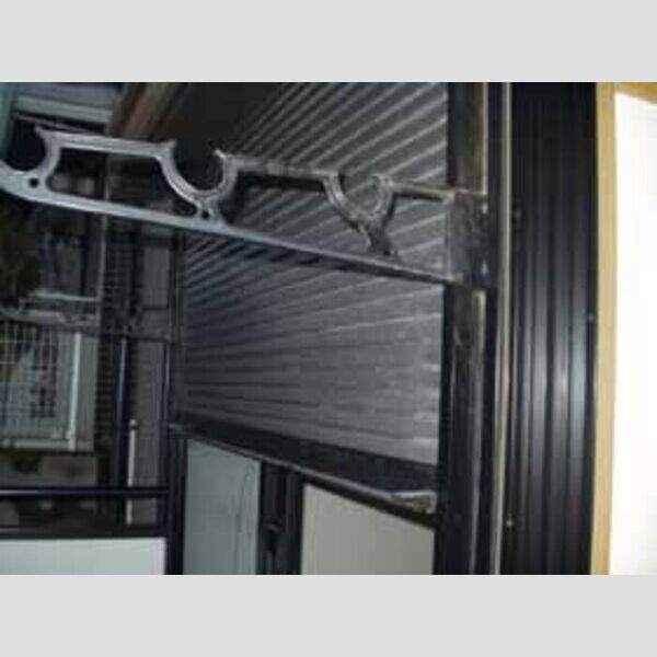 サンライズヒル　ABA105号室 防犯シャッター