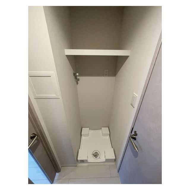 THE GATEHOUSE雑司が谷1105号室 洗濯機室内置場 