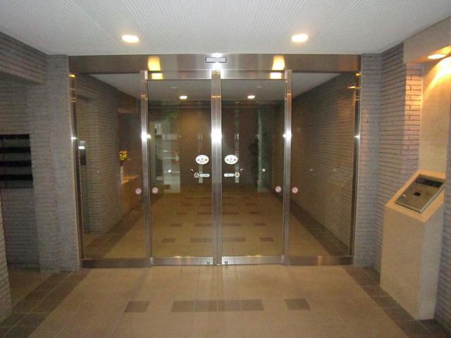 コンフォール高田馬場3階 エントランス