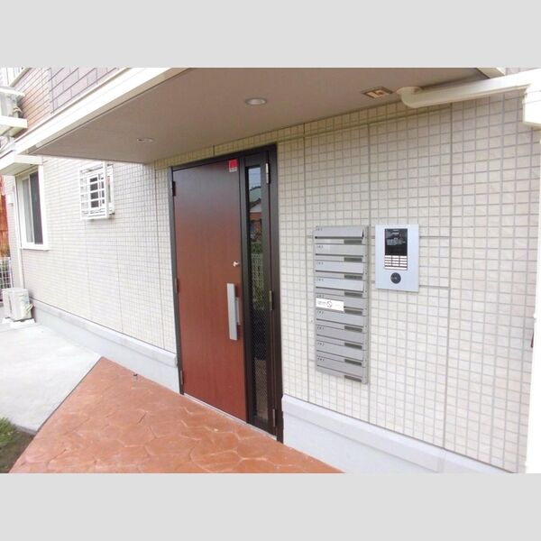 グラン・レーヴ102号室 オートロック