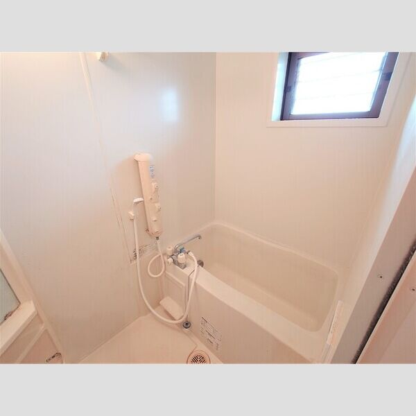 ヴァンセンヌ302号室 浴室