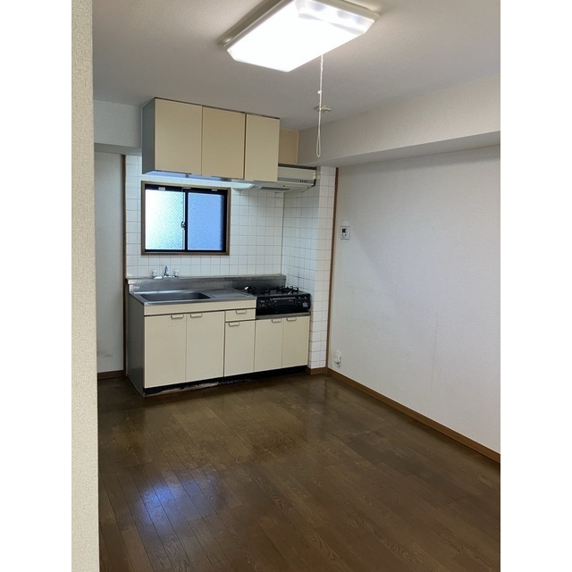 レジデンス・デュー DK約7帖 ガスコンロは残置物　2026年1月24日撮影　