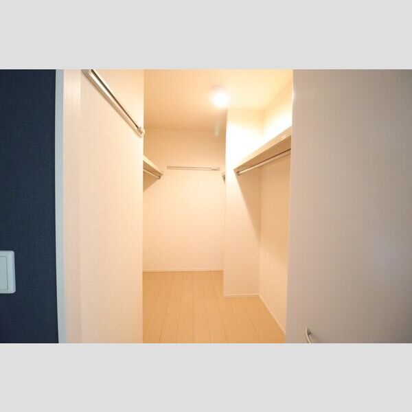 ポルテボヌール　Ⅱ102号室 ウォークインクローゼット