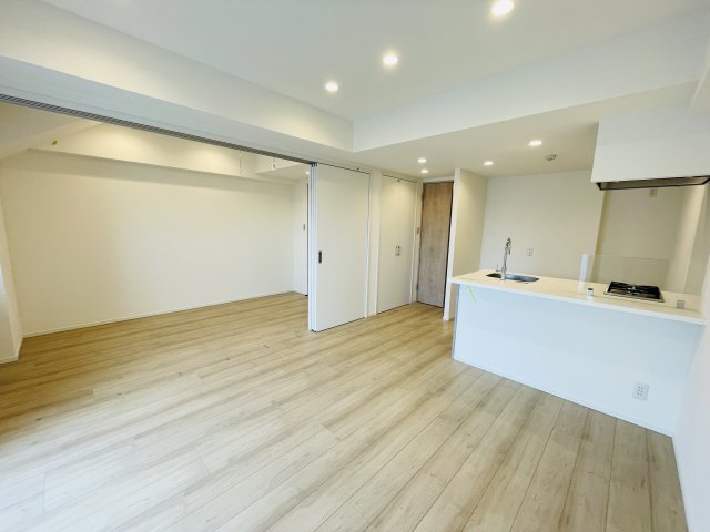 SYFORME SUMIYOSHI Ⅲ ※同タイプ801号室のお写真です