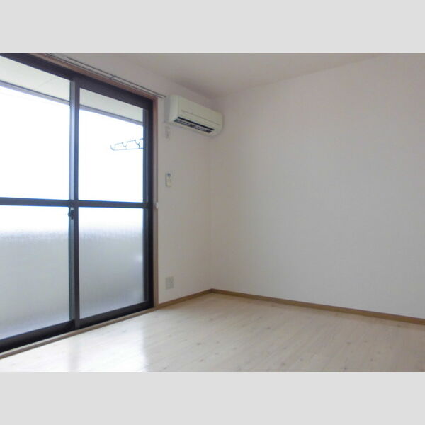 ウエストシティ　Ⅲ 居室1