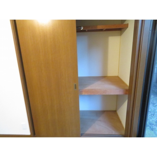 ガーデンコート0102号室 内観