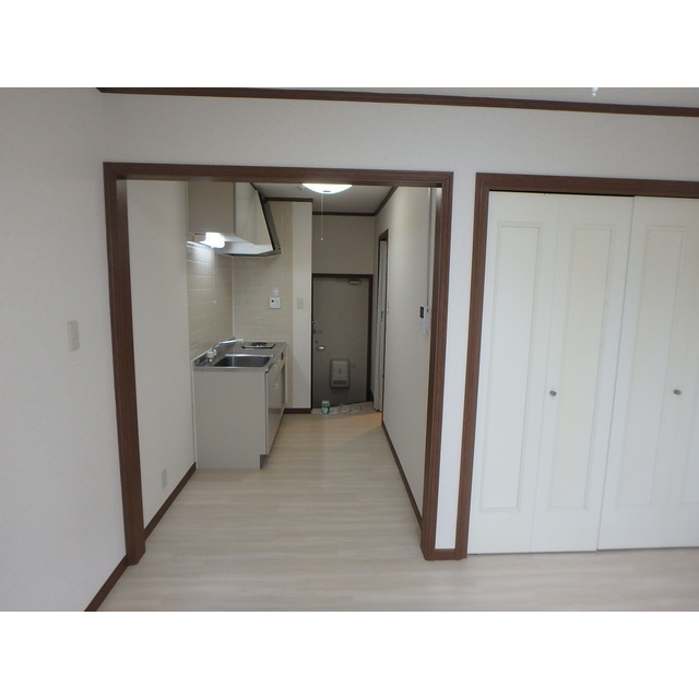 フロンティアⅠＣ棟101号室 内観