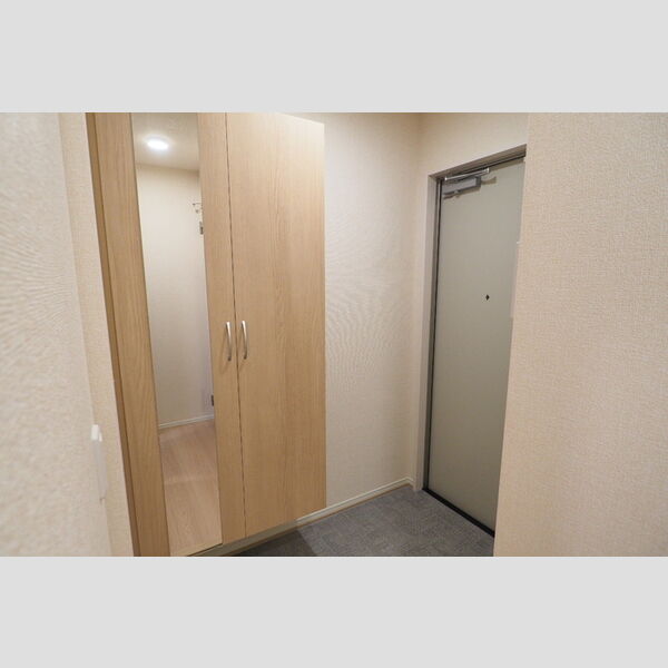 Garden大黒屋301号室 玄関　シューズボックス