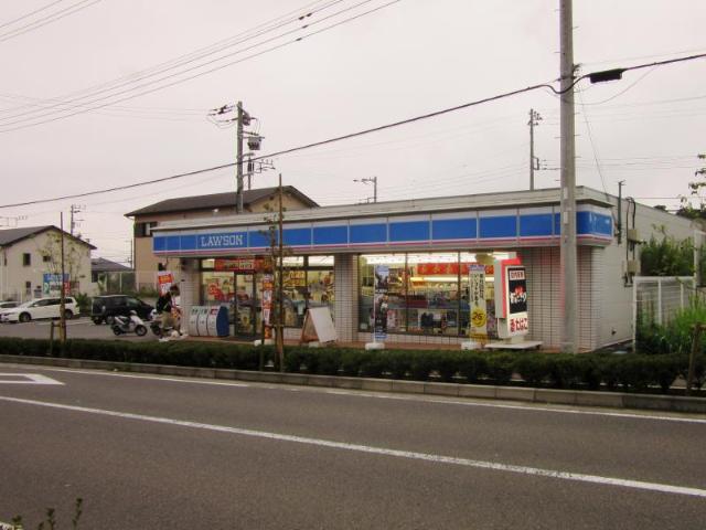 ネオ　グランドゥール・メイ ローソンまで626ｍ