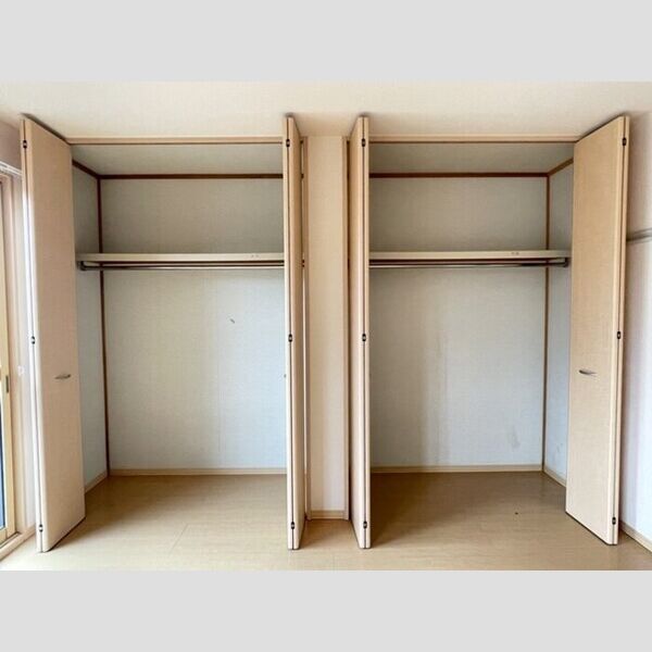 ルミエールモナリエ クローゼット