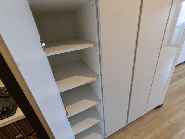 アゼスト堀切菖蒲園Ⅱ403号室 収納