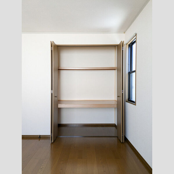 チャコールハイツ　AB 収納