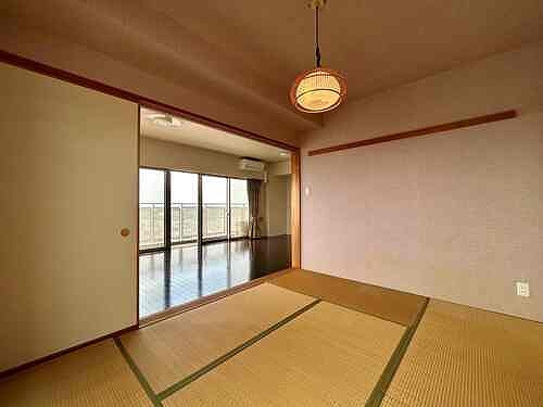 ライオンズステージ府中シティタワー30階 和室