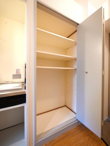 アーバンヒルズ早稲田正門前3階 同建物別部屋の参考画像