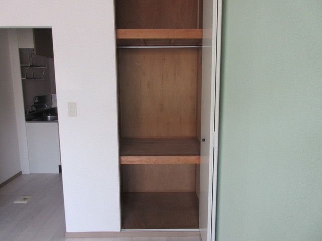 ハイムグレイス 収納