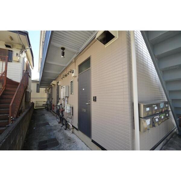 ハイムカケヒ202号室 エントランス