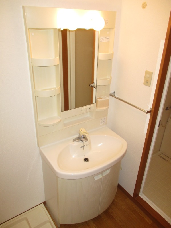 HIGH GROUND MANSION2階 部屋その他