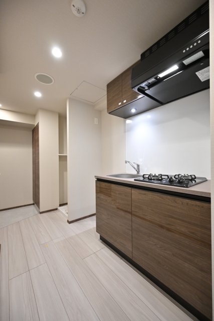 ＧＲＡＮＳＩＴＥ　ＮＡＫＡＭＥＧＵＲＯ4階 キッチン