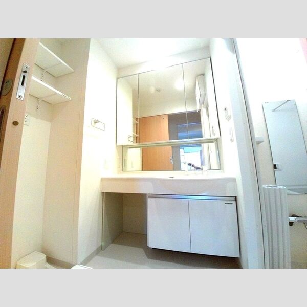 M`s　Port 洗面化粧台