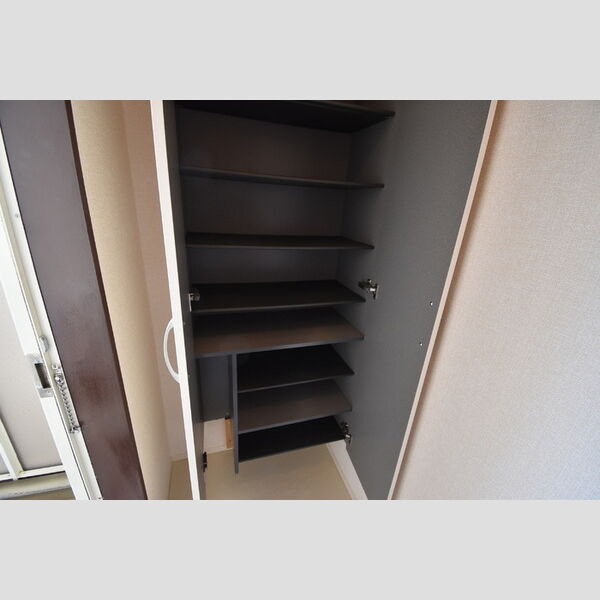 グリーンハイツ シューズボックス