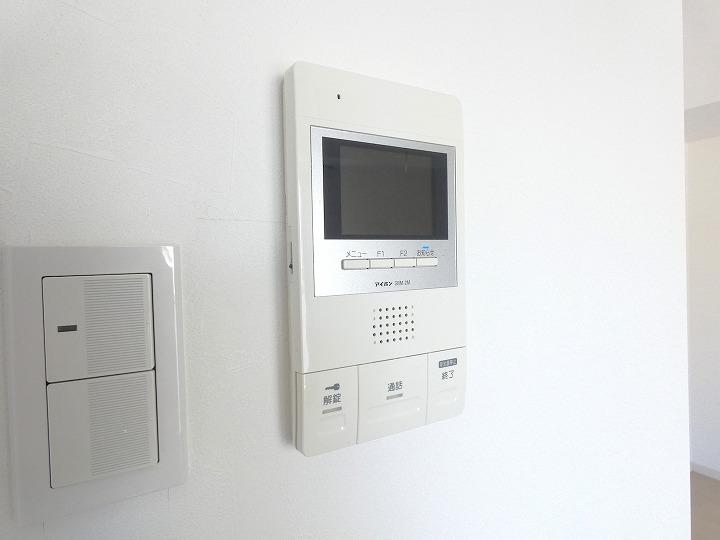 ブランセ森下 玄関