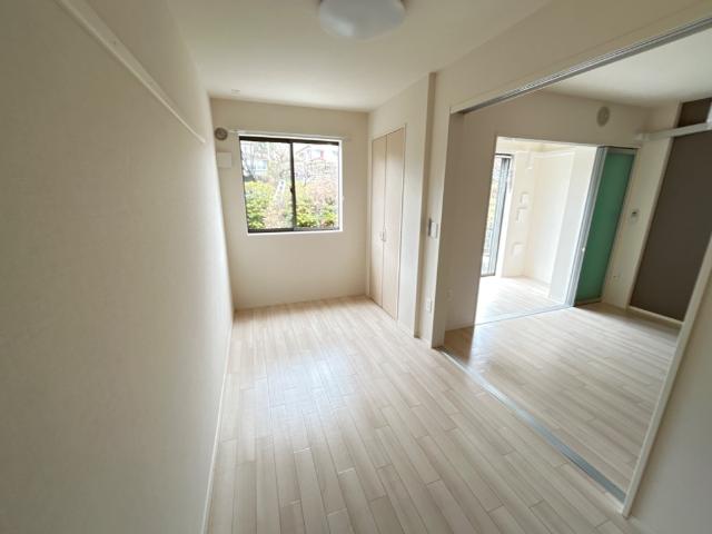 スプレンダー103号室 室内