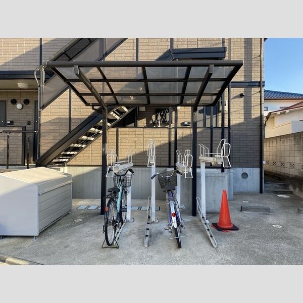 アストラル 周辺