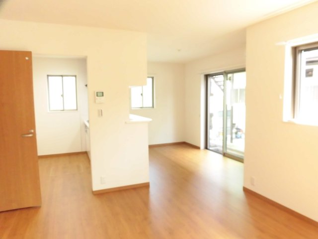 大曽根２丁目戸建Ｂ棟 リビング