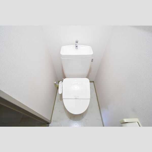 アルファタウン西田原　I トイレ