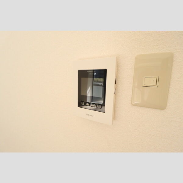 エスポワール八千代103号室 モニター付きインターホン