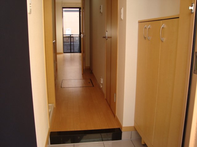 プリオールＣＯＣＯ 廊下（イメージ）