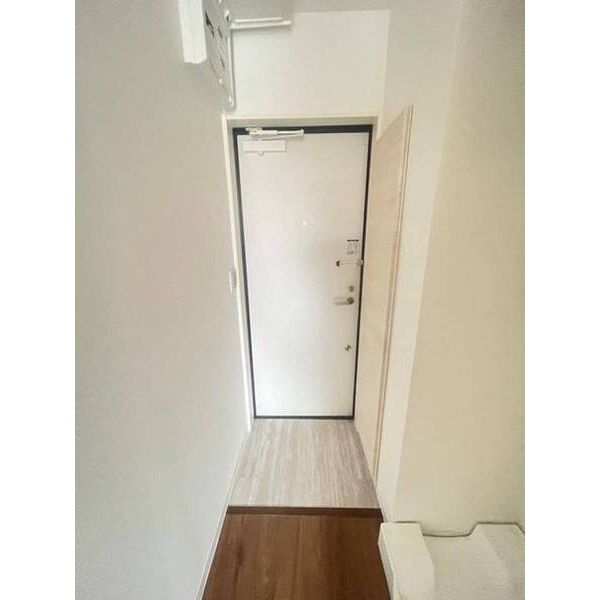 Axis八千代台0105号室 玄関