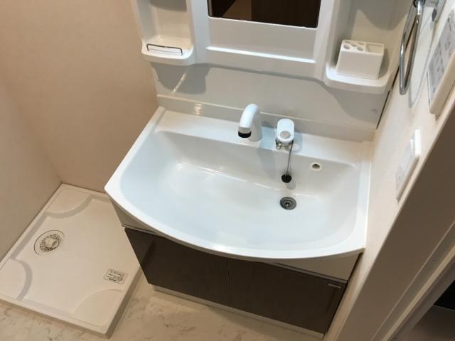 リヴァージュ登戸 洗髪洗面化粧台