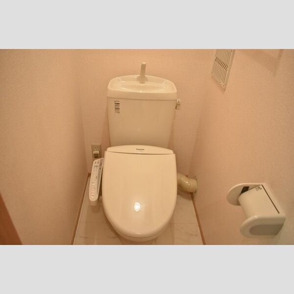 マグノリア302号室 温水洗浄暖房便座