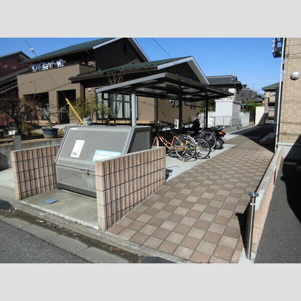 ルミエールⅡ 駐輪場